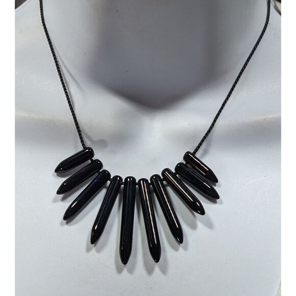 Gothic Polished Onyx Graduated Pillar Necklace - Picture 1 of 6